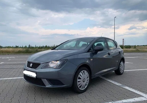 samochody osobowe Seat Ibiza cena 26000 przebieg: 160000, rok produkcji 2014 z Siedlce